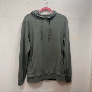 EUC L men’s Travis Mathew Olive Green Hoodie cloud waffle style